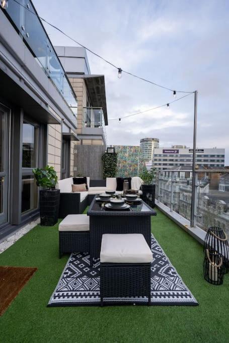 Penthouse Noir - Wyndale Living - Central Bham 2Br Birmingham Luaran gambar