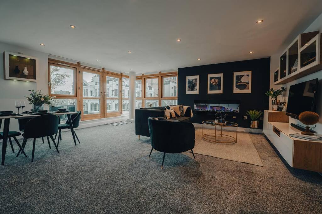 Penthouse Noir - Wyndale Living - Central Bham 2Br Birmingham Luaran gambar